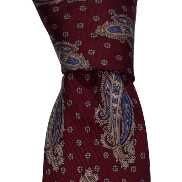 Vintage Tom James Silk Necktie Men's Burgundy Paisley Designer Tie EUC - Picture 1 of 3